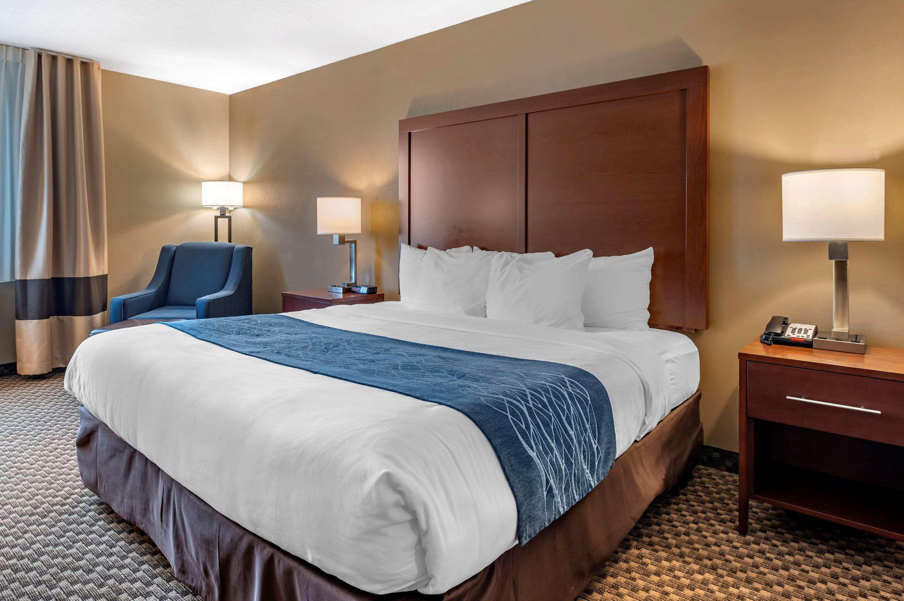 Comfort Inn&Suites Napoleon Extérieur photo