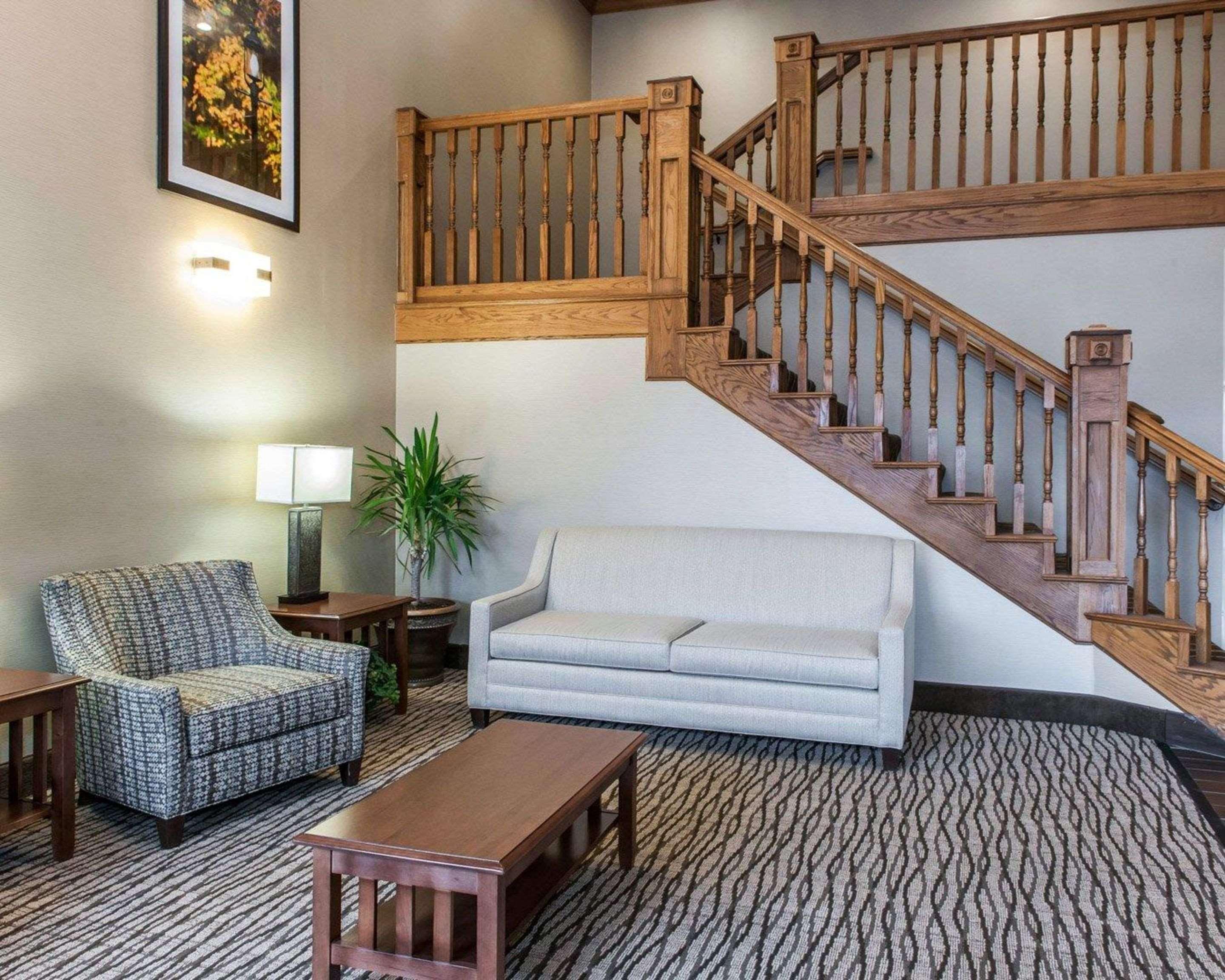 Comfort Inn&Suites Napoleon Extérieur photo