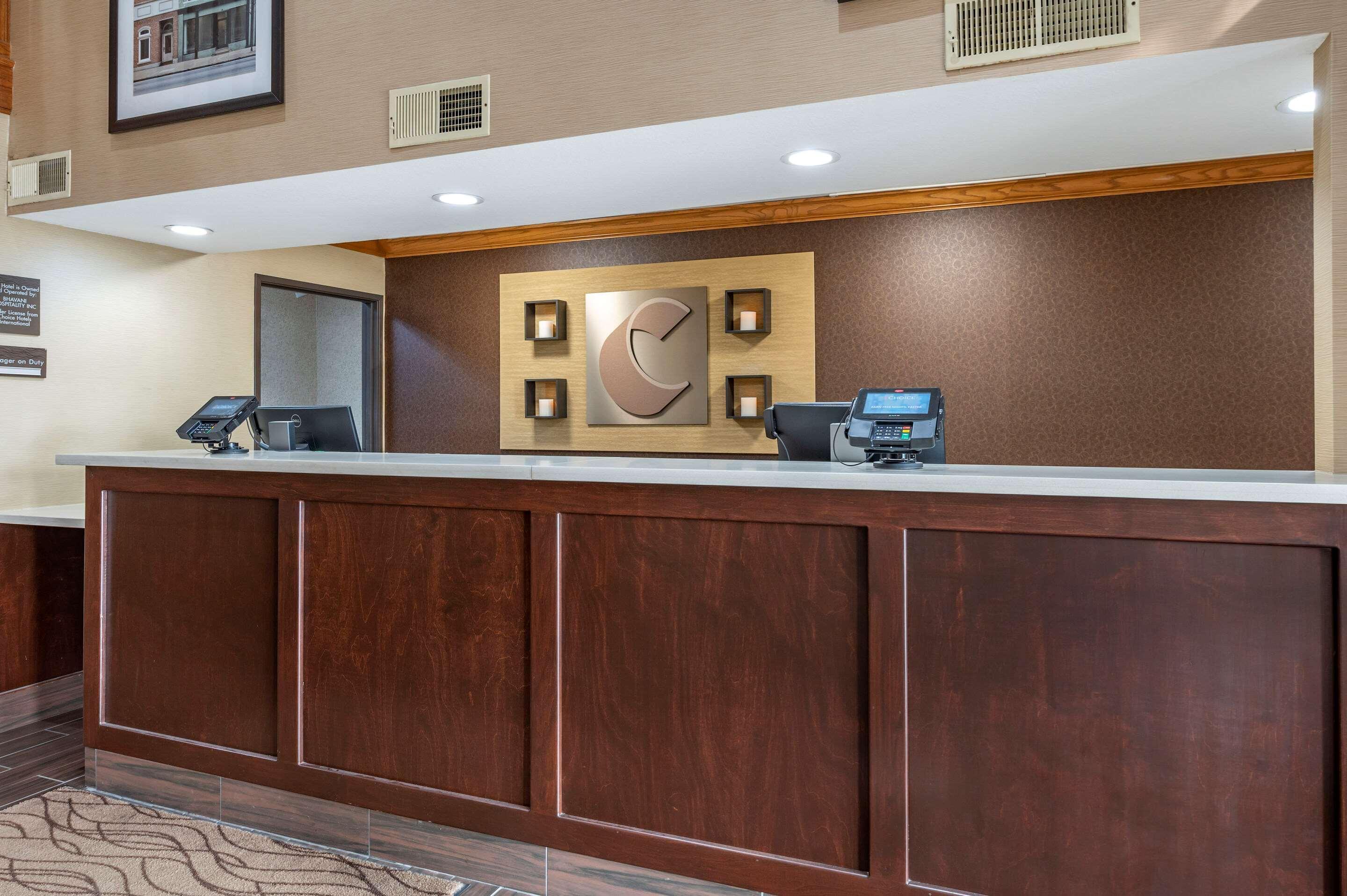 Comfort Inn&Suites Napoleon Extérieur photo