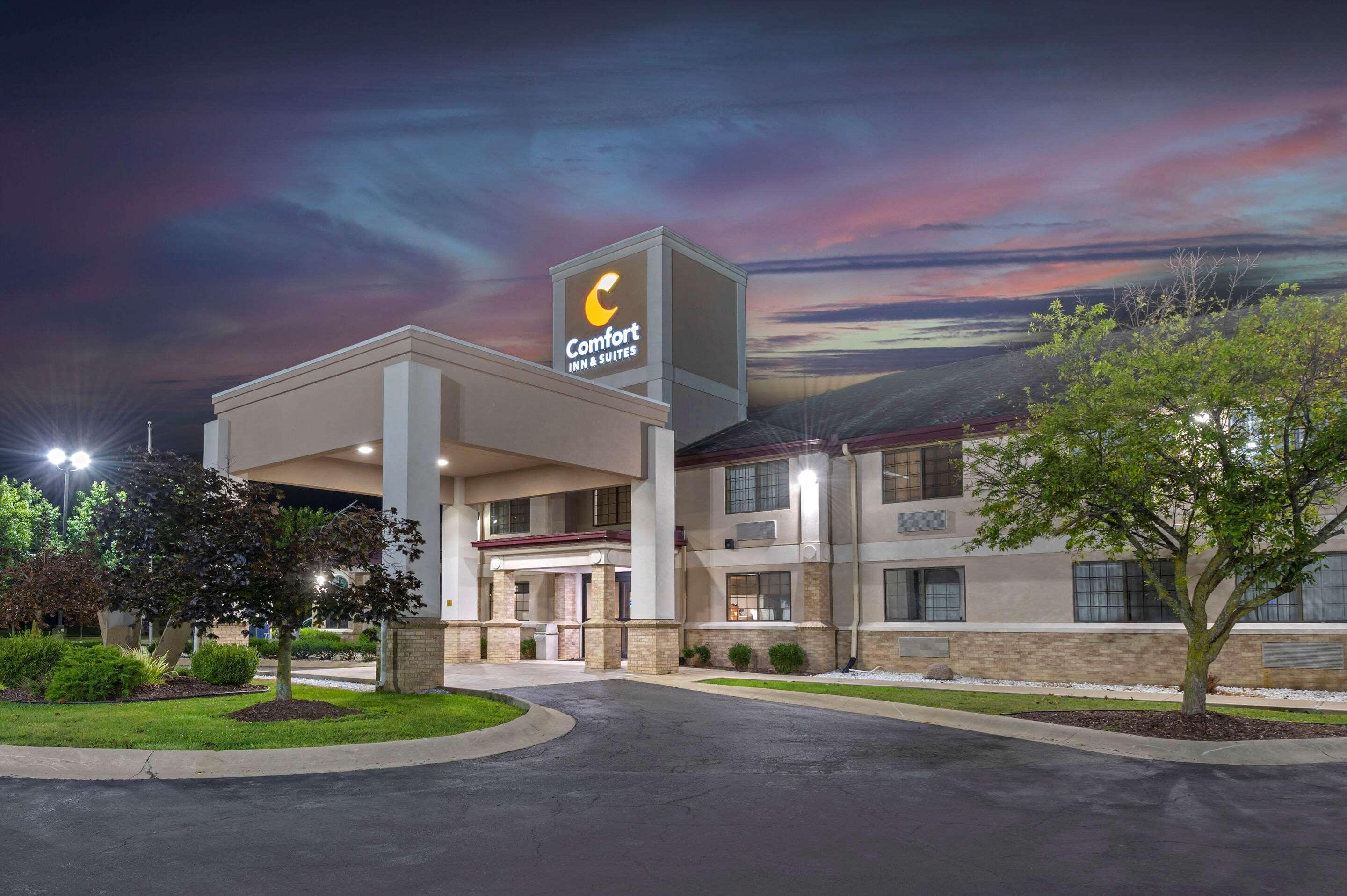 Comfort Inn&Suites Napoleon Extérieur photo