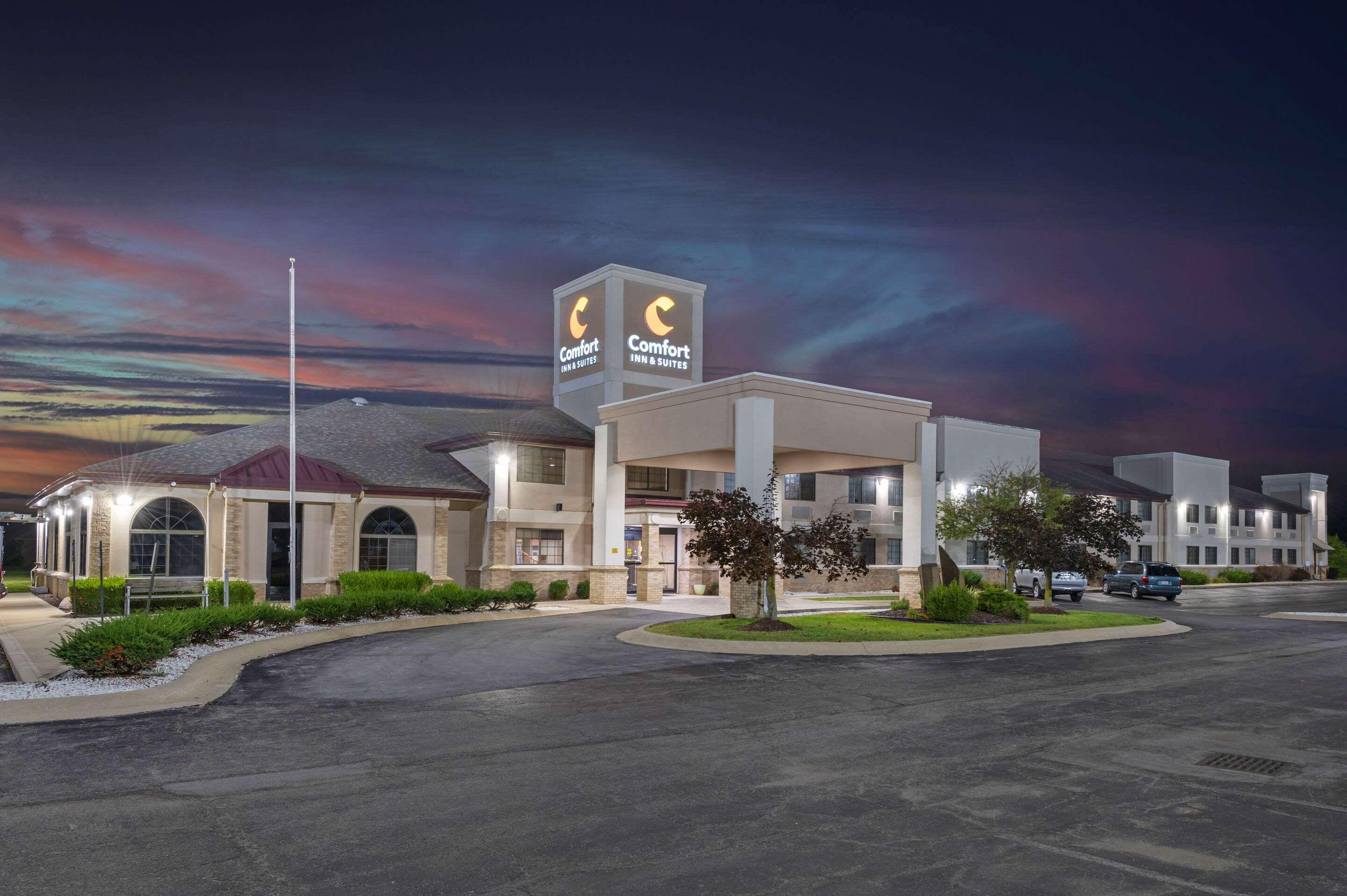 Comfort Inn&Suites Napoleon Extérieur photo