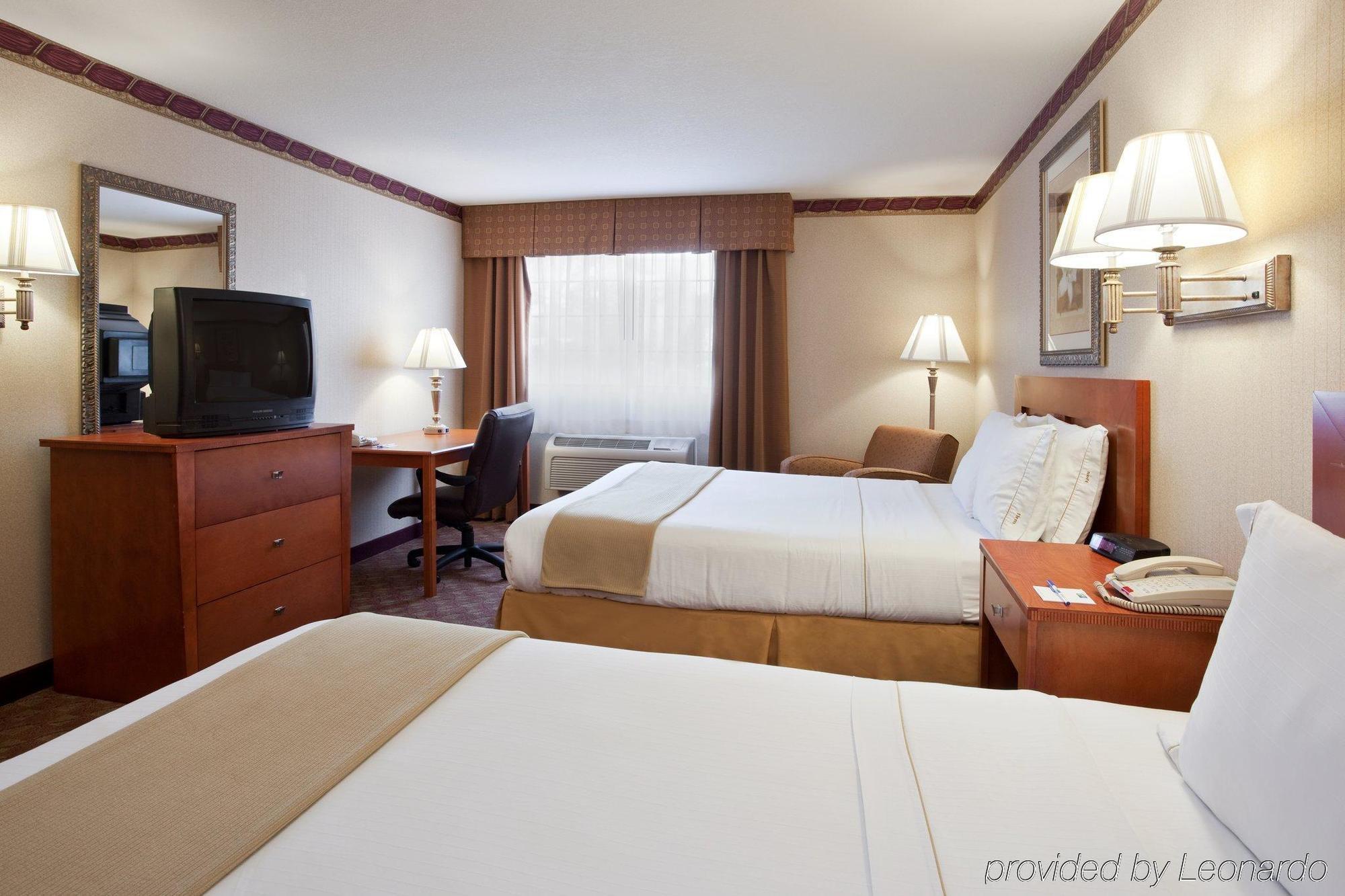 Comfort Inn&Suites Napoleon Chambre photo